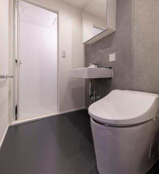 חדר אקונומי, Minn Haneda Airport