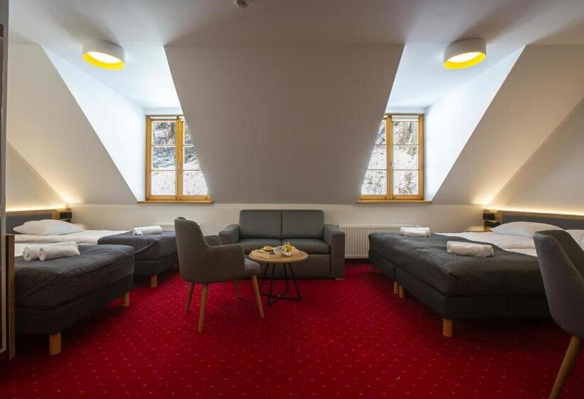 スタンダード４人部屋, Pensjonat Puchaczówka