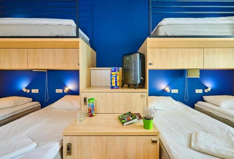 Quarto Familiar, Draggo House