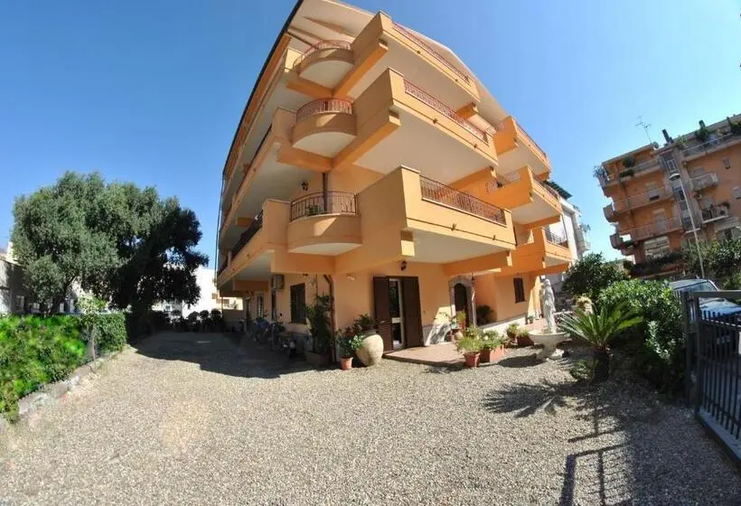 Classic Yhden Hengen Huone, B&b Mareagrò