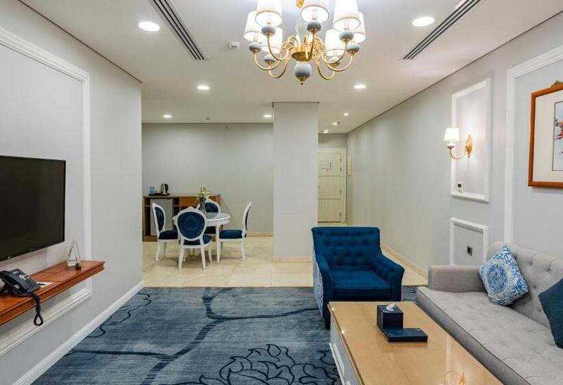 Family Suite, Gulanar