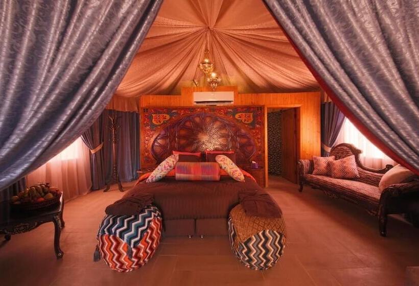 چادر با خدمات رفاهی لوکس, Memories Aicha Luxury Camp