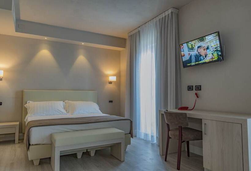 اتاق لوکس سه تخته, Villa Barsanti