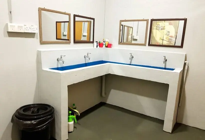 1 Bedroom Apartment City View, The Village