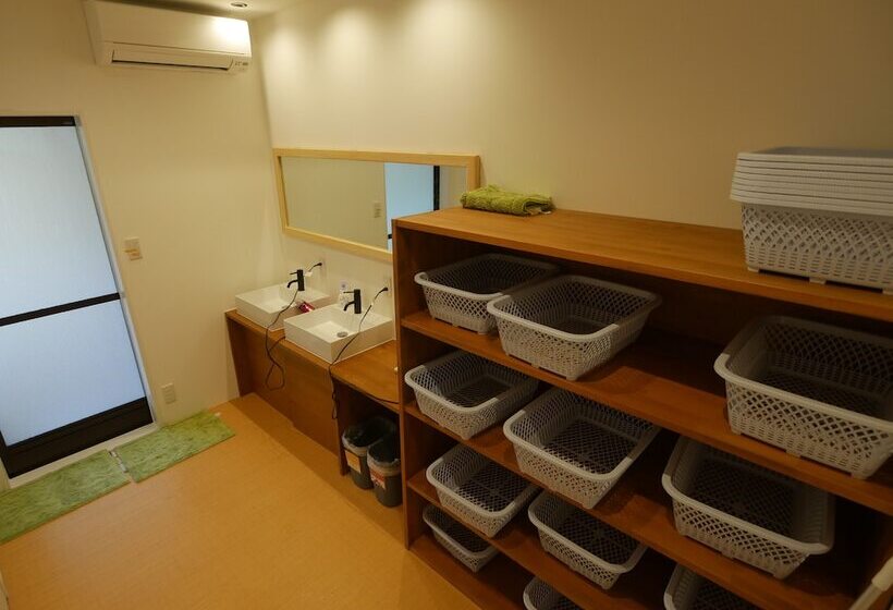 اتاق خانوادگی با سرویس بهداشتی مشترک, Jhoppers Lake Biwa Guesthouse