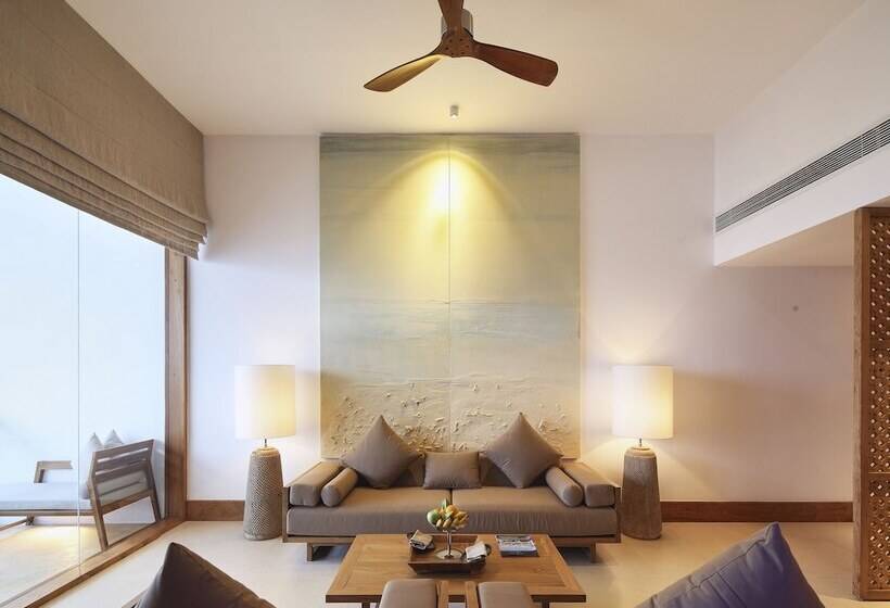 Presidentsvit, Riff Hikkaduwa