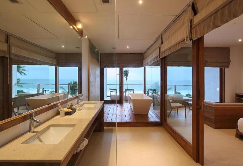 Svit King Säng, Riff Hikkaduwa