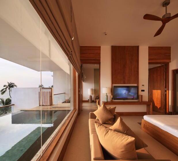 Presidentsvit, Riff Hikkaduwa