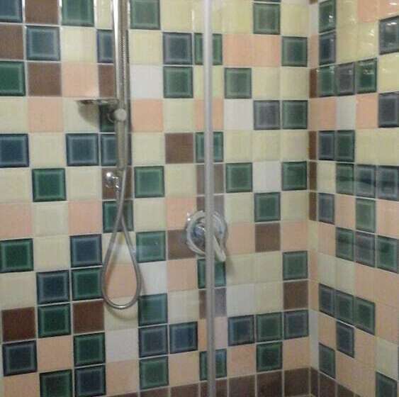 Pokój Standard, Sa Domu E Crakeras