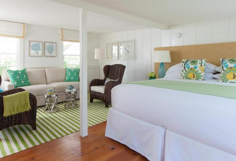 スタンダードスタジオ, 76 Main