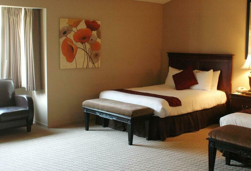 اتاق استاندارد, Adobe Inn