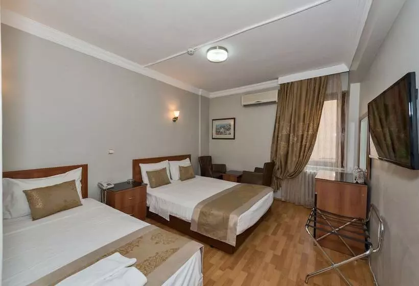 اتاق استاندارد سه نفره, Beyaz Kuğu