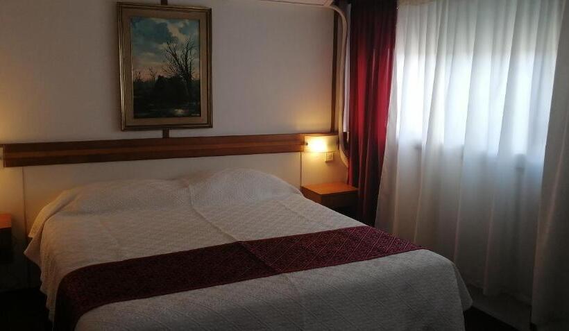 اتاق سوپریور, Continental