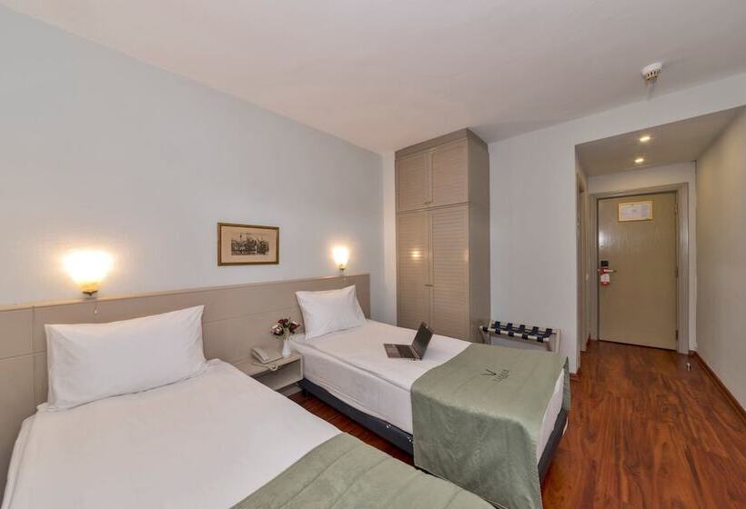 スタンダードルーム, Febor Park