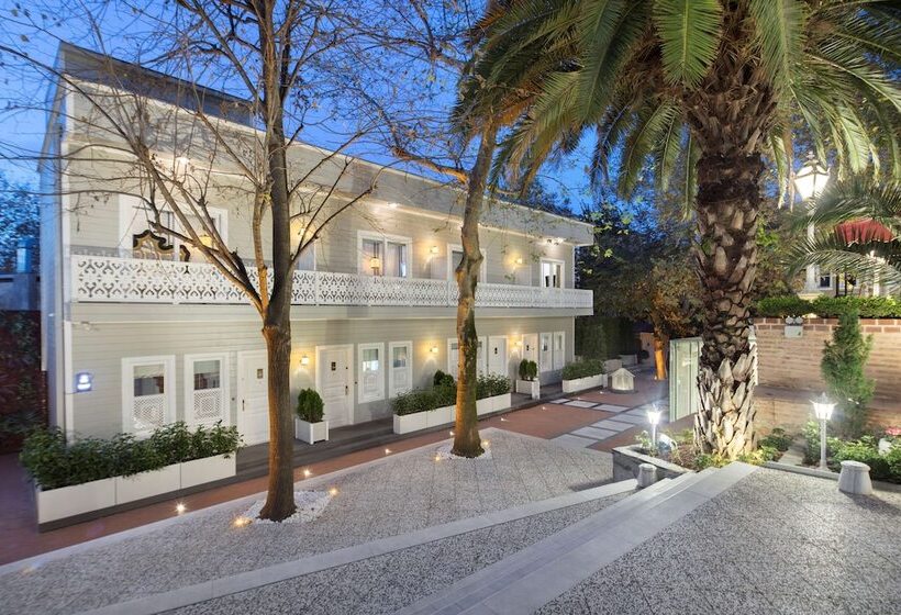 Suite, Hagia Sofia Mansions Istanbul, Curio Collection By Hilton