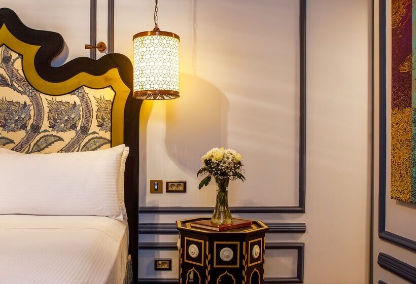 Standard Room, Hagia Sofia Mansions Istanbul, Curio Collection By Hilton