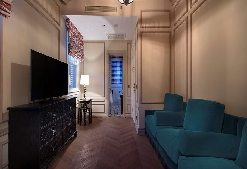 Suite, Hagia Sofia Mansions Istanbul, Curio Collection By Hilton
