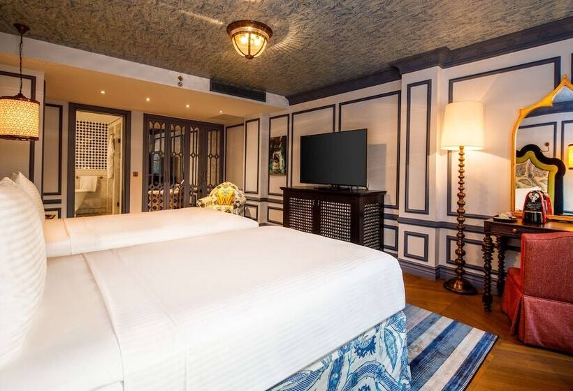 Superior Room, Hagia Sofia Mansions Istanbul, Curio Collection By Hilton