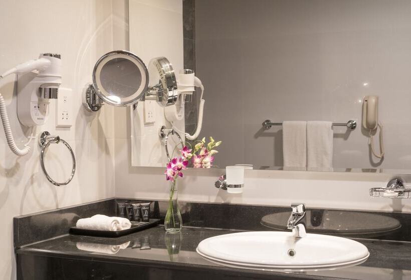 Chambre Deluxe, Hawthorn Extended Stay By Wyndham Abu Dhabi City Center