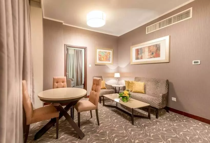 デラックススイート, Hawthorn Extended Stay By Wyndham Abu Dhabi City Center