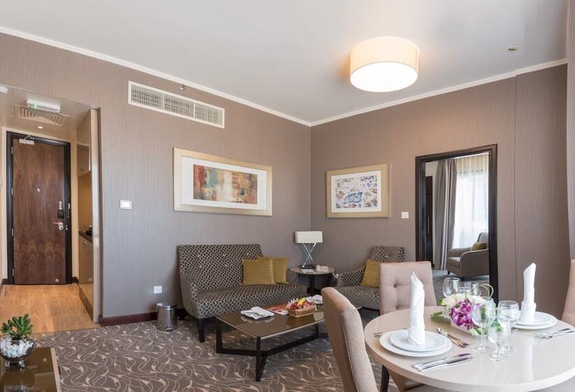 Люкс Повышенной Комфортности, Hawthorn Extended Stay By Wyndham Abu Dhabi City Center