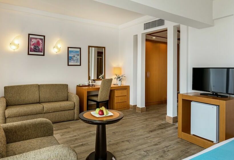 高级海景房, Labranda Alantur