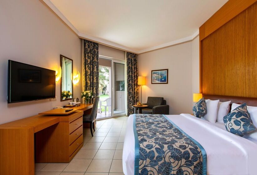 海景套房, Labranda Alantur