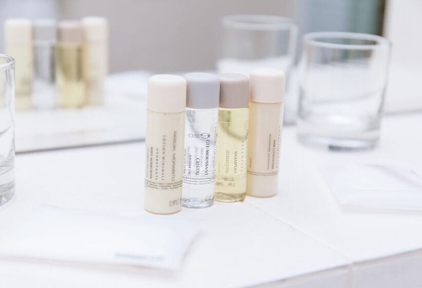 سوییت جونیور, Londonskaya Spa