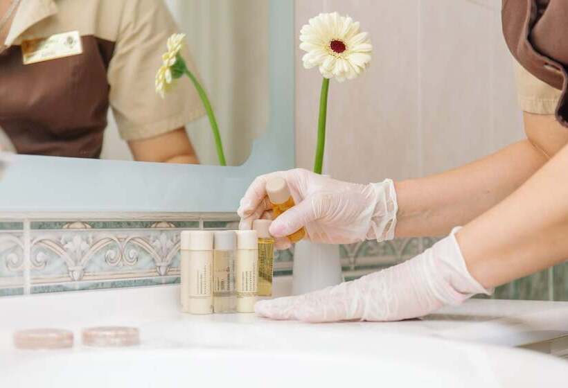 سوییت, Londonskaya Spa