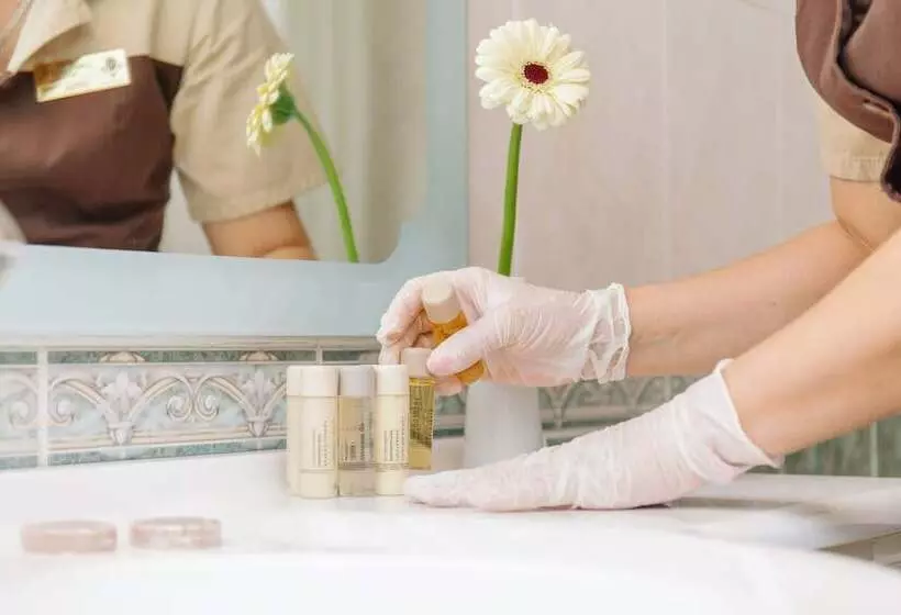 سوییت, Londonskaya Spa