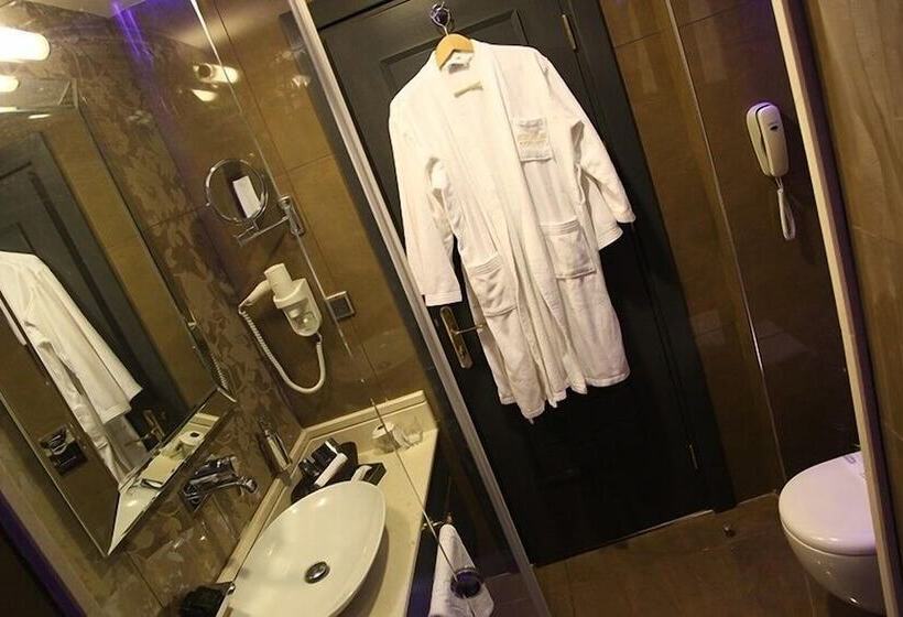 اتاق لوکس, Mirilayon