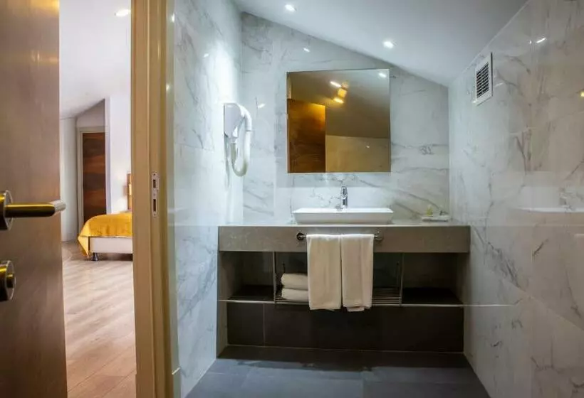 デラックスルーム, Ramada Istanbul Grand Bazaar