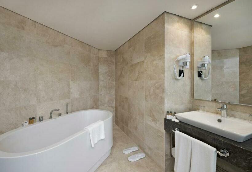 غرفة ديلوكس, Ramada Istanbul Grand Bazaar