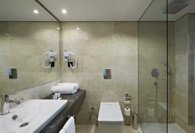 コネクティングルーム（家族用）。, Ramada Istanbul Grand Bazaar