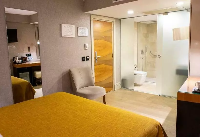 エコノミールーム, Ramada Istanbul Grand Bazaar