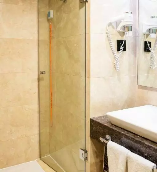 エコノミールーム, Ramada Istanbul Grand Bazaar