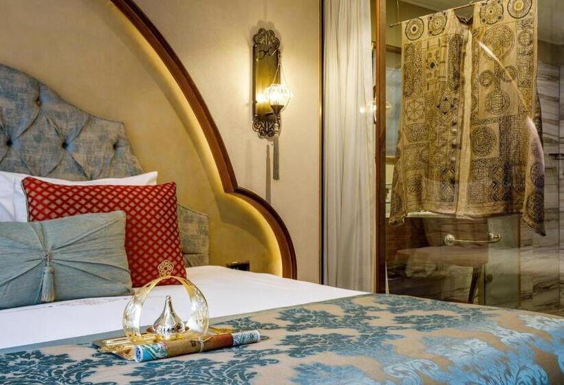 اتاق لوکس با تراس, Romance Istanbul Hotel Boutique Class