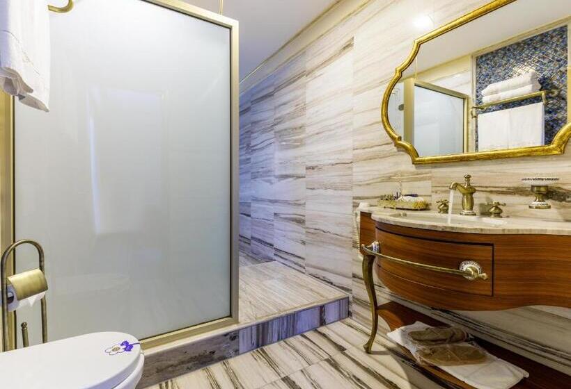 Suite with Hot Tub, Romance Istanbul Hotel Boutique Class