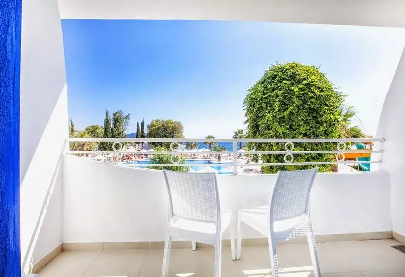 ガーデンビュースーペリアールーム, Labranda Tmt Bodrum