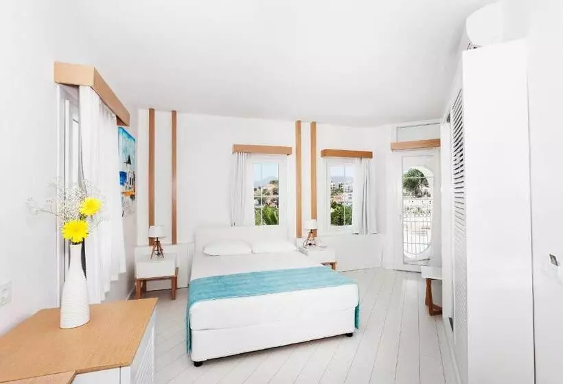 コンフォートルーム, Labranda Tmt Bodrum