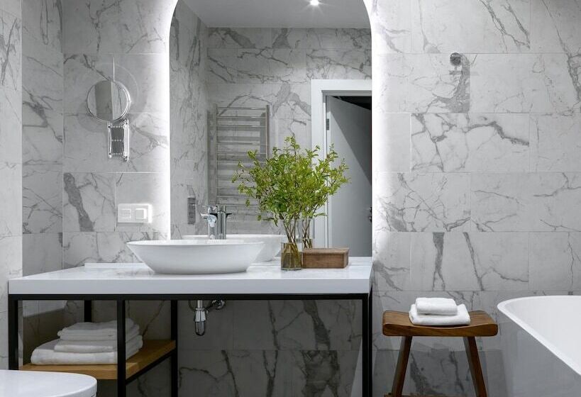 סוויטה, Boutique Hotel 39