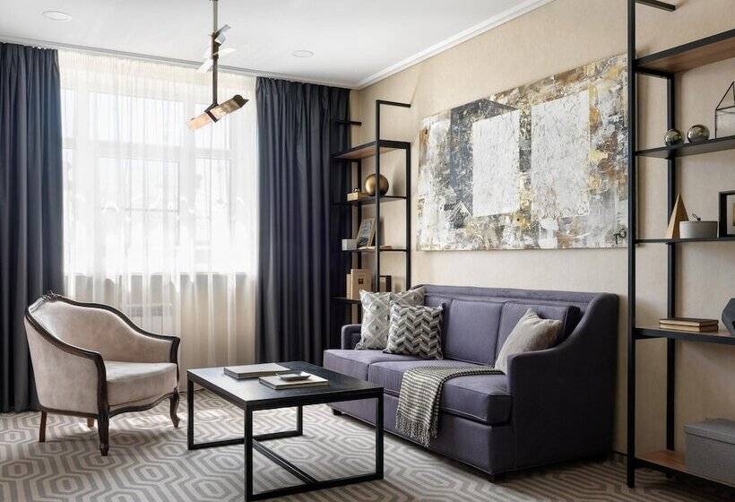 סוויטה, Boutique Hotel 39