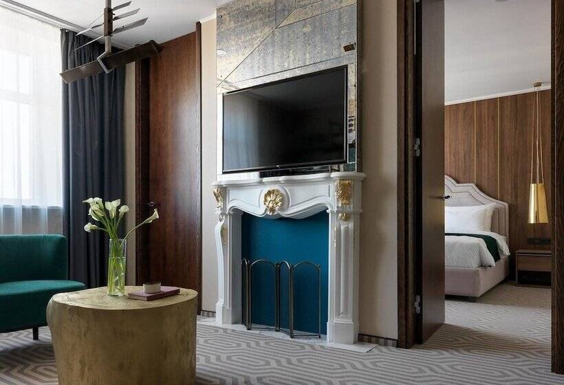 סוויטה, Boutique Hotel 39