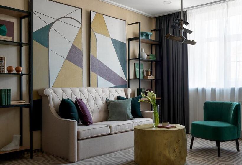 סוויטה, Boutique Hotel 39