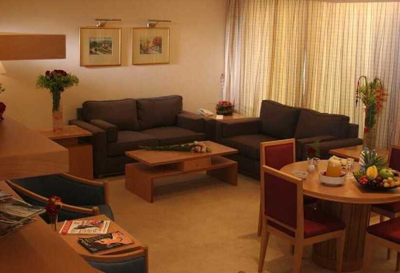 سوئیت ریاست جمهوری سه خوابه, Safir Bhamdoun