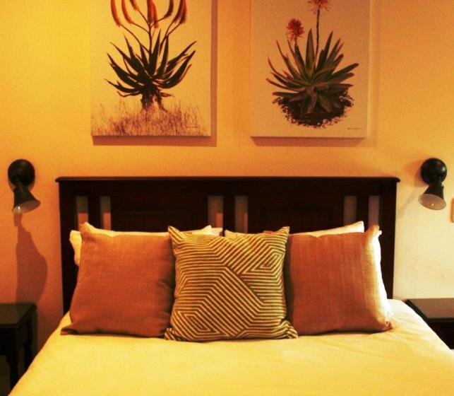 Номер Deluxe, New Haven Guest House  Ltd