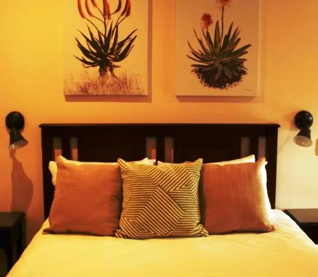 デラックスルーム, New Haven Guest House  Ltd