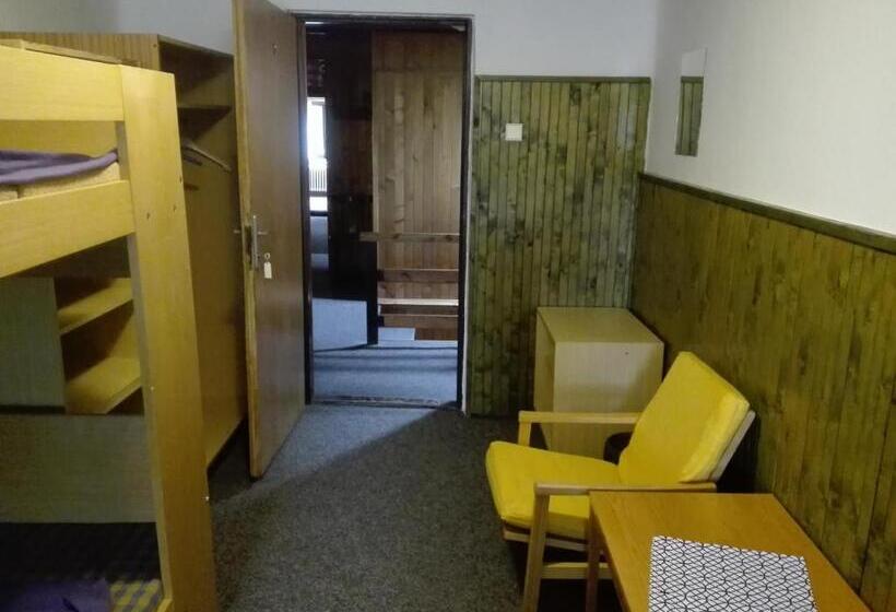 家庭间, Penzion Liberta