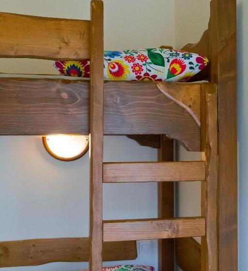 اتاق استاندارد چهار تخته, Mileżówka   Noclegi&spa