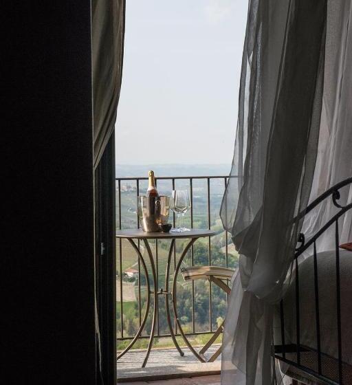 اتاق استاندارد, Agriturismo La Torricella